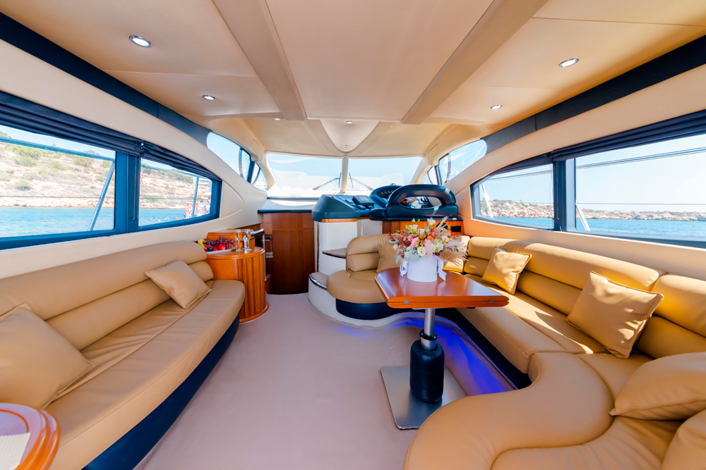 Azimut 46 photo 1