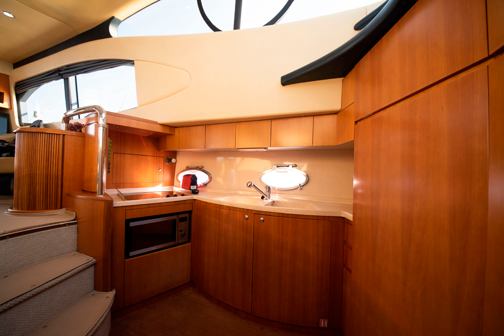 Azimut 46 photo 3